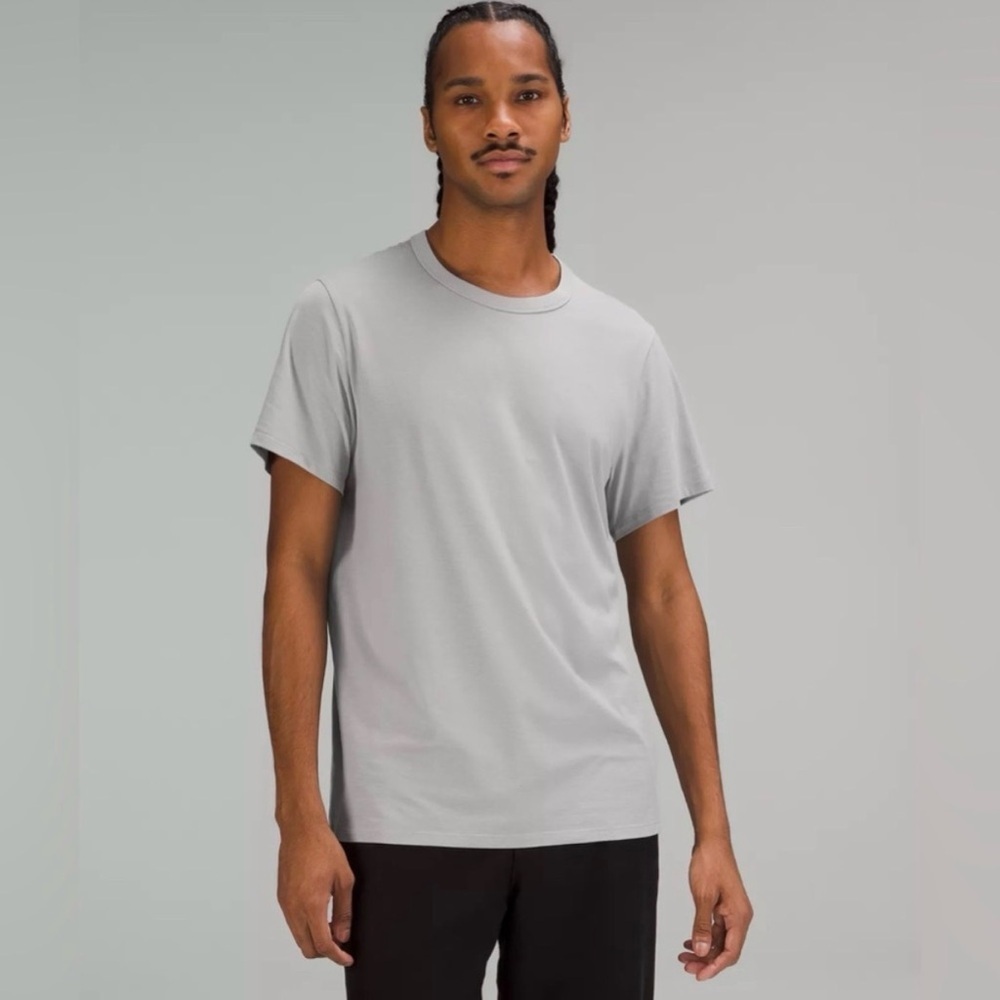 Lululemon The Fundamental T-Shirt Mens XL Silver Drop Gray Workout Cotton Sporty